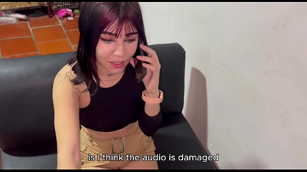 Leidy se folla al técnico para que le arregle el ordenador antes porque no tiene dinero para repararlo- pov- 18 años- en español- mexicana- subtitulos en ingles