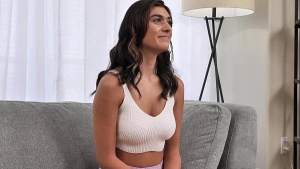 Busty Teen Sucks Cock In Car Before Getting Railed By Lucky Casting Agent