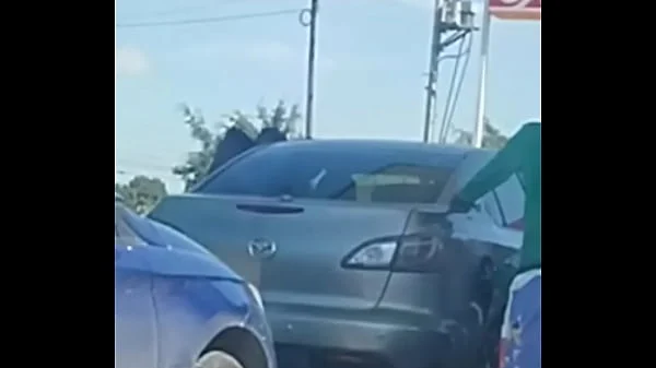 Follada extrema en el auto