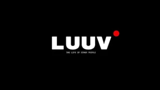 LUUV. Foxy enjoys the attention of hundreds of viewers for the reality sex show with Esteban