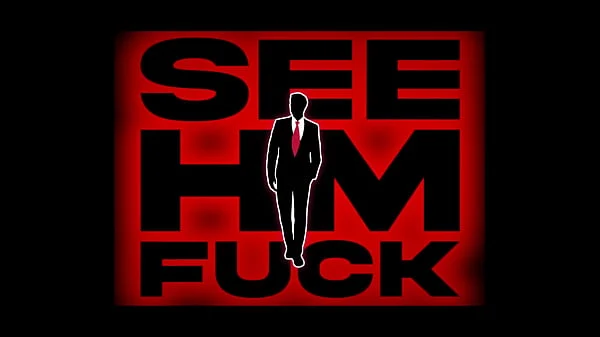 Slim Dark Gets His Athletic Body Covered In Oil By Freya Kennedy!