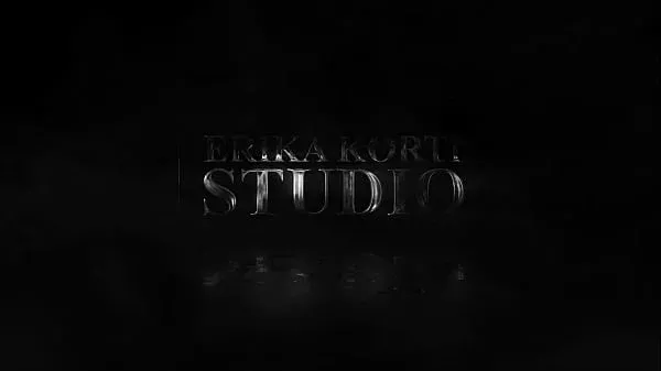 Hot MILF Mibby broke a stallion and let a big cock fuck her in the ass EKS661P02