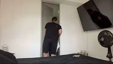 He forgot the towel while bathing and asked me to take it… I entered the bathroom without thinking, I was completely exposed and the sexual tension was impossible to ignore | Gay Shower Roommate