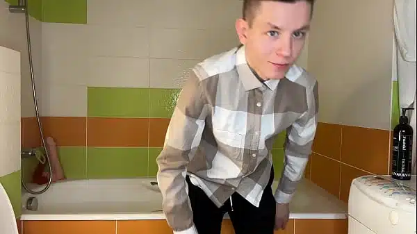 Hung Boy Smooth Body Suffering Weak Legs Load