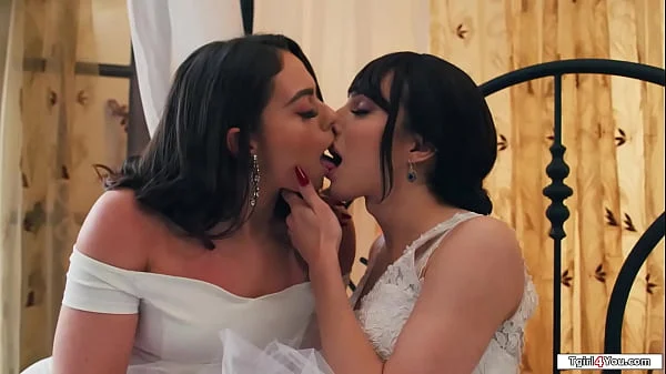 Newly weds snuck away to fuck each other