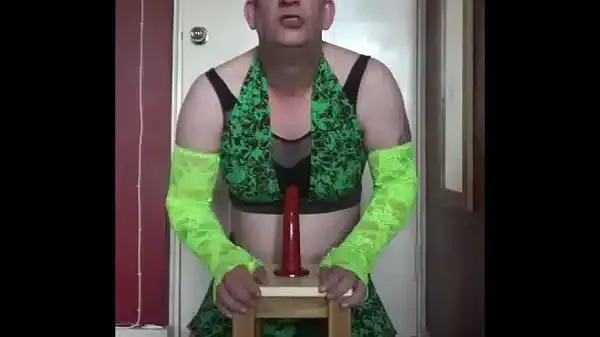 not ashamed to show my face as i ride my dildo and deep throat it afterwards while asking for a real penis to do it instead