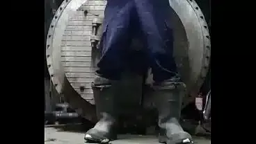 The gay man couldn’t overcome his sexual desire and started masturbating right at work!