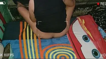 Cogeme pronto, porque mi hijo va a llegar del colegio, madre soltera dando el culo por ayuda economica!! Cogiendo a una Mamá soltera