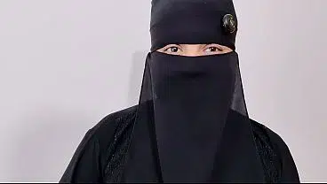 বড় পাছার হিজাবী মাগী ভাড়া করে ইচ্ছে মত চুদলাম বাংলা কথাসহ