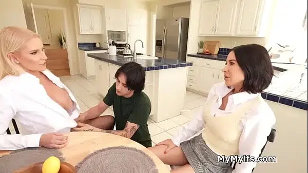 Elias having freeuse fun with two busty cougars